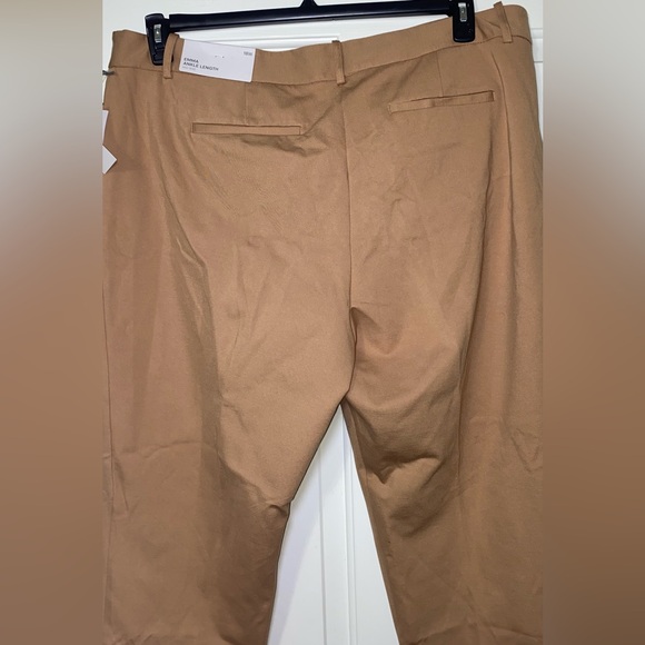 Women’s Plus Liz Claiborne Pants Emma Ankle Length Mid-Rise Signature Caramel - Picture 10 of 10